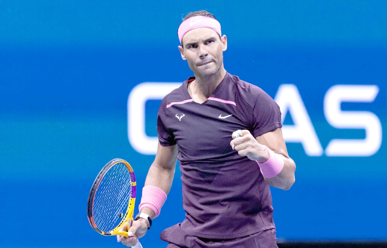 纳达尔迎来三赛季出色发挥，篮网观众热烈欢呼！全场沸腾不已