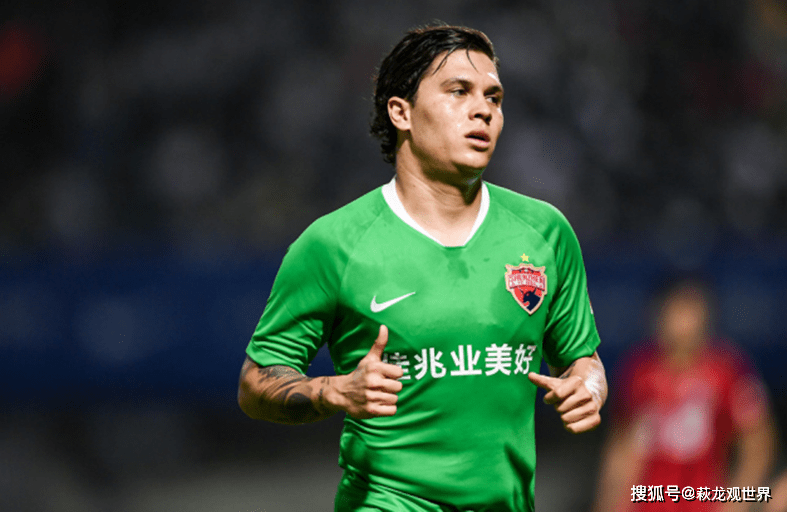 里昂发布备战花絮，冲刺阶段内部沟通，亚冠任务艰巨，身体对抗强度拉满(尊严只在剑锋之上俾斯麦)