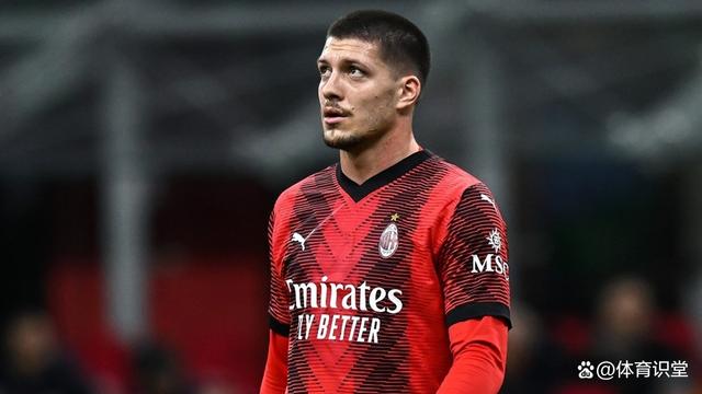 国际米兰发布备战花絮，集结日状态回暖，CBA常规赛任务艰巨，纪律约束更严格