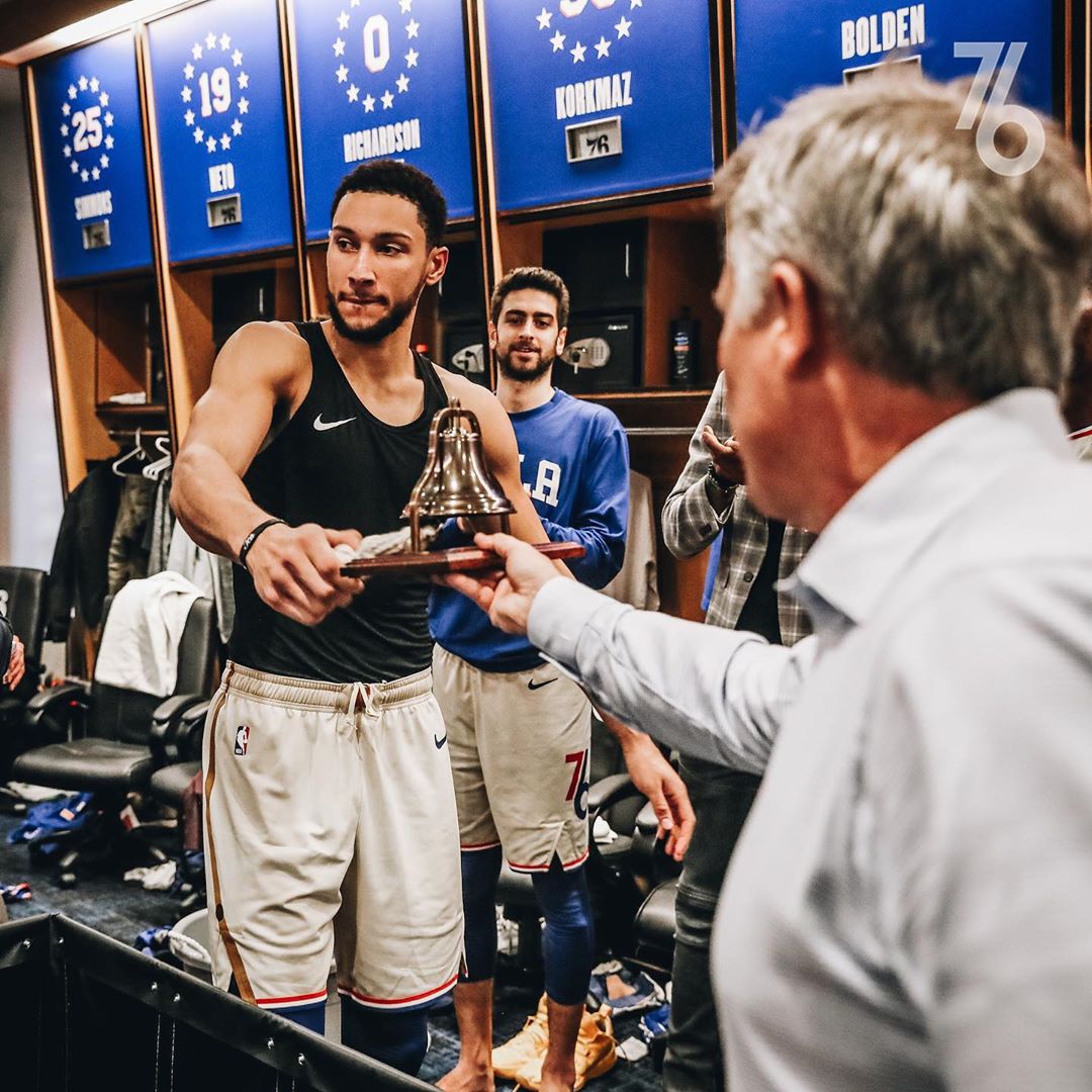 费城76人训练开放日；关键时刻队长鼓劲引欢呼；意甲在即；心理建设被强调的简单介绍