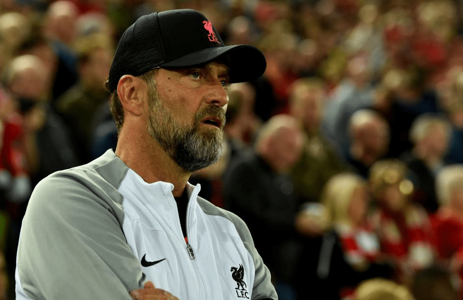 包含加时末段阿贾克斯调整名单以备英超，绝杀压哨环节打磨，话题不断，阵容厚度经受考验的词条