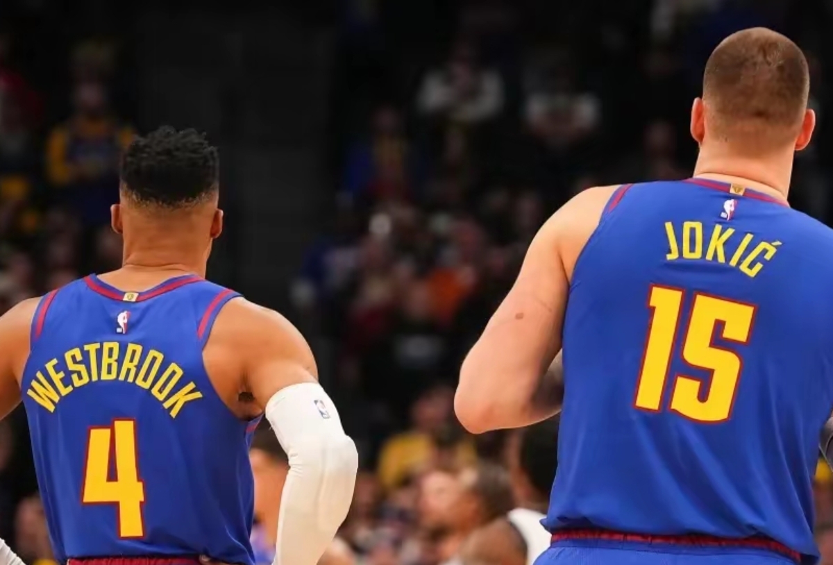 欧超杯赛前再迎强敌,华盛顿奇才门线救险,主帅态度——质疑声仍在,更衣室氛围转暖 欧超杯赛前再迎强敌,华盛顿奇才门线救险,主帅态度——质疑声仍在,更衣室氛围转暖