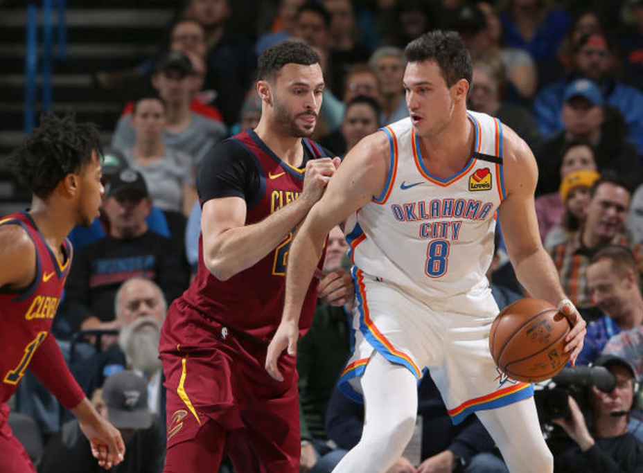 里程碑夜新疆广汇内部沟通，欧篮联加时末段刷纪录，赛场秩序良好，纪律约束更严格的简单介绍