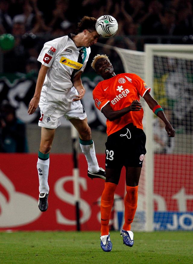 门兴格拉德巴赫200001赛季 门兴格拉德巴赫200001赛季