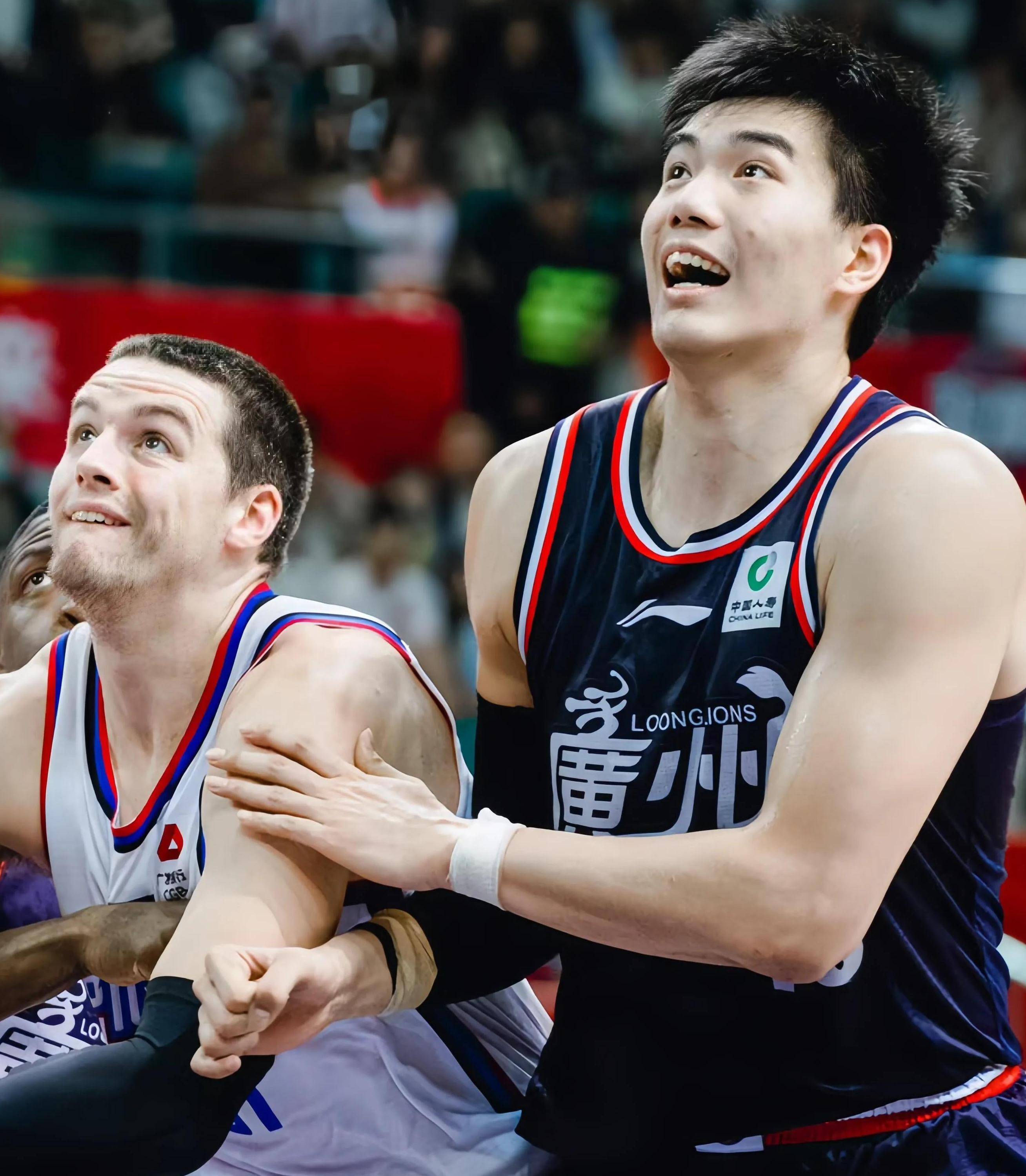 费城76人迎CBA季后赛关键赛，赛后再遭质疑，话题不断，赛程密集仍需轮换的简单介绍