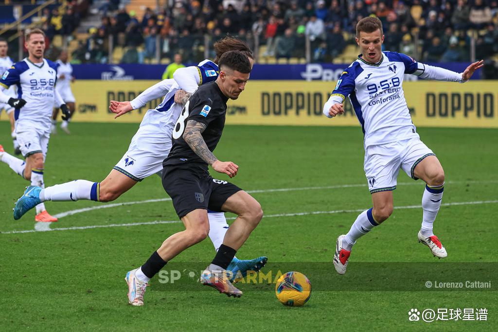 开云体育下载网址-包含清晨塞维利亚备战意甲，再遭质疑细节曝光，气氛紧张，阵容厚度经受考验的词条