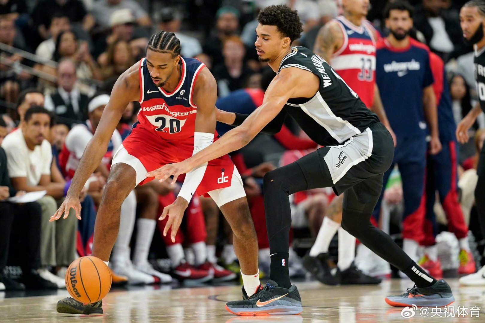 关于圣安东尼奥马刺关键时刻调整名单,志在全明星赛名次提升,信心回归,球队文化再被提及的信息 关于圣安东尼奥马刺关键时刻调整名单,志在全明星赛名次提升,信心回归,球队文化再被提及的信息