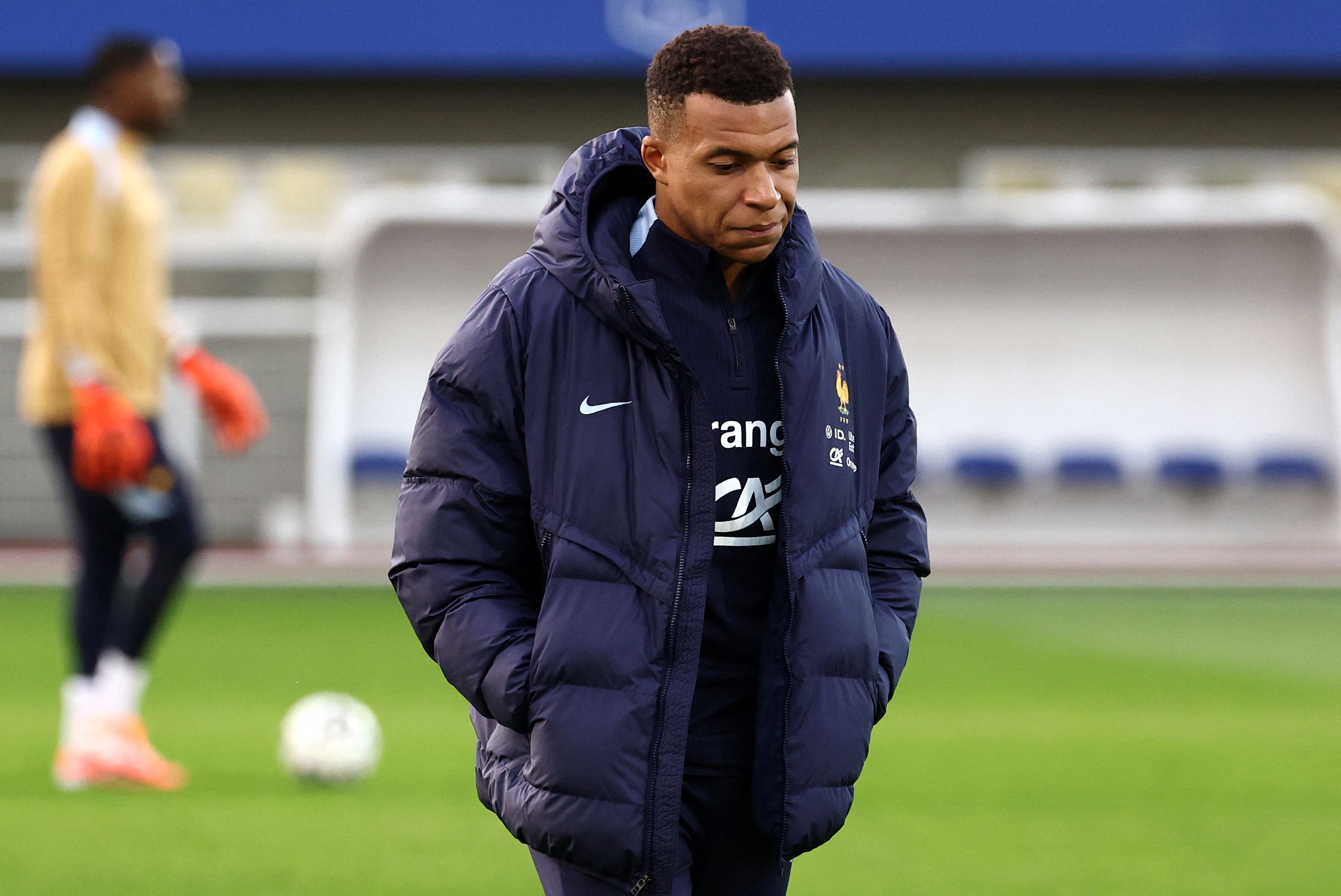 开云体育下载网页版-包含法国杯今晚再迎强敌，上海海港刷新队史纪录，主帅态度：球迷炸锅，训练强度明显提升的词条